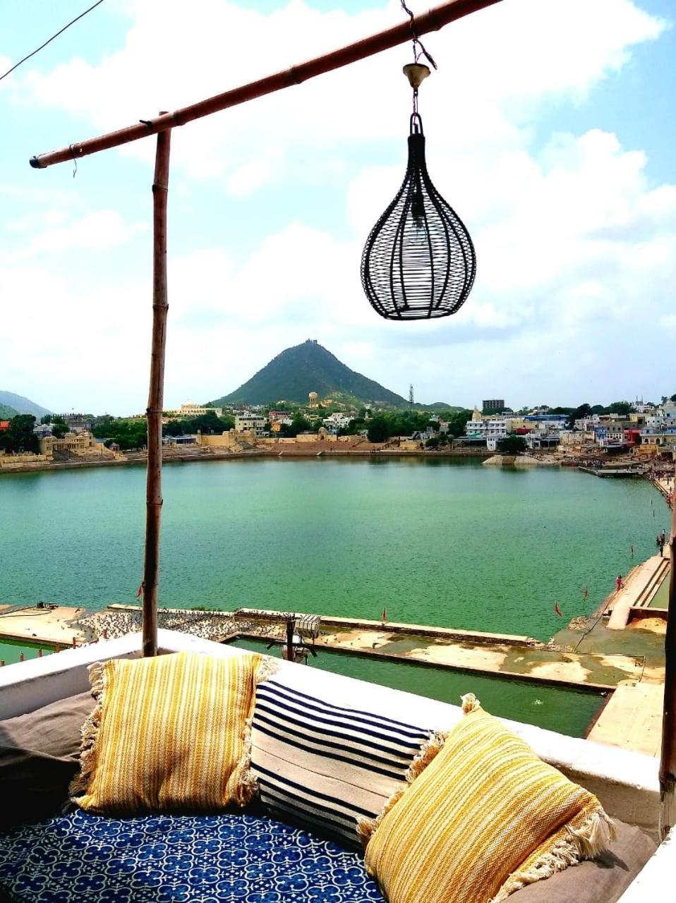Hotel U-Turn Pushkar Buitenkant foto