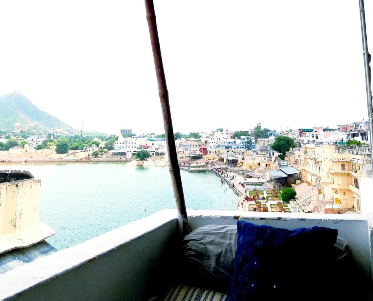 Hotel U-Turn Pushkar Buitenkant foto